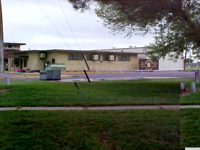 HS_FIELD_HOUSE__WEIGHT_ROOM.JPG